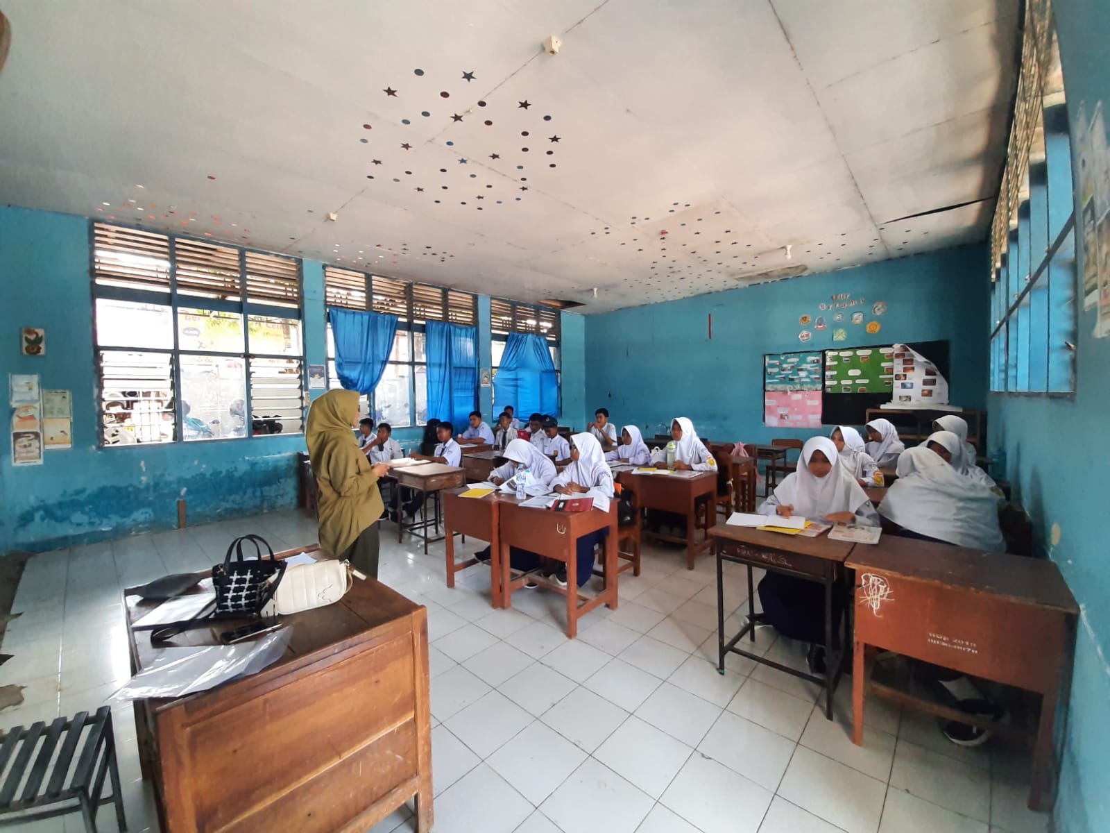 Sosialisasi Bimbel TIEC-ID di SMP Negeri 1 Marbo Takalar